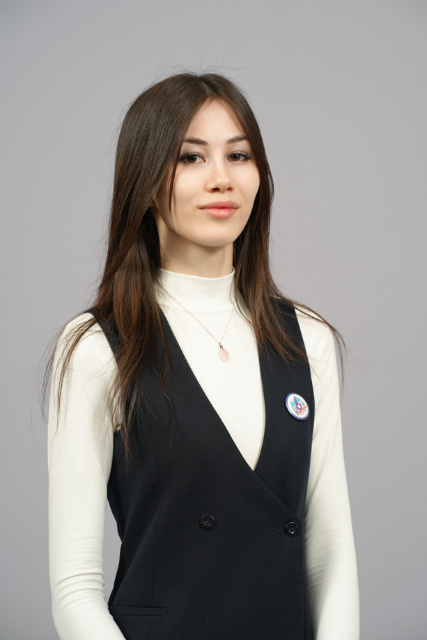 Муминова Парвина Абдурахмоновна.